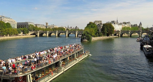 Paris au fil de la Seine Paris au fil de la Seine