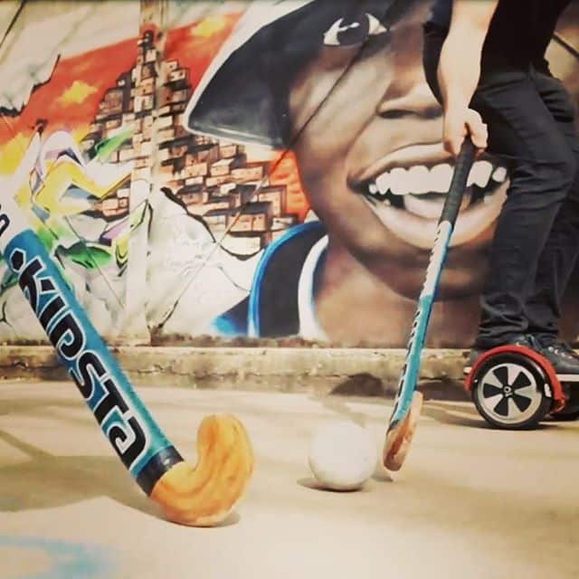 Anniversaire original dès 8 ans : E-hockey en hoverboard