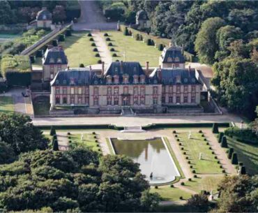 chateau de Breteuil