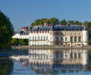 the castle of Rambouillet in the Yvelynes