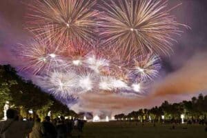 Fireworks at the Grandes Eaux nocturnes in Versailles