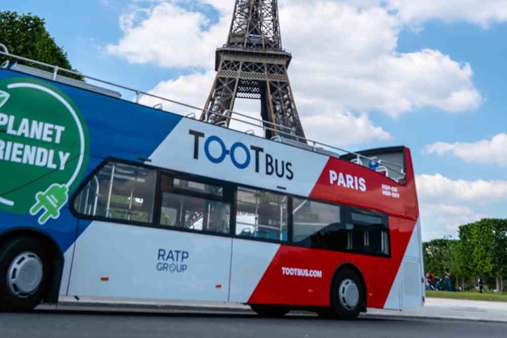 Tootbus, the panoramic bus to visit Paris