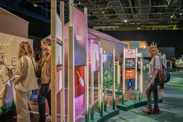 Le plateau de l'exposition