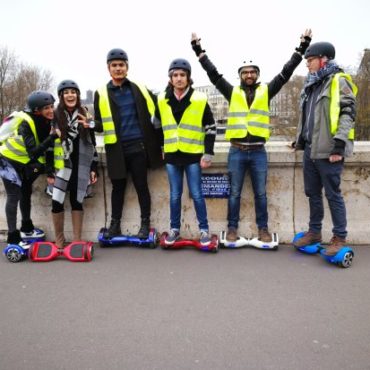 balade insolite dans Paris en Hoverboard