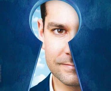 Rémi Larrousse, the illusionist : a family show