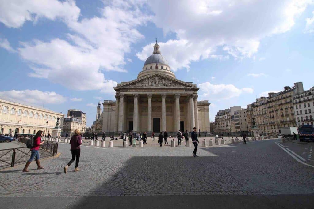 the pantheon in Paris