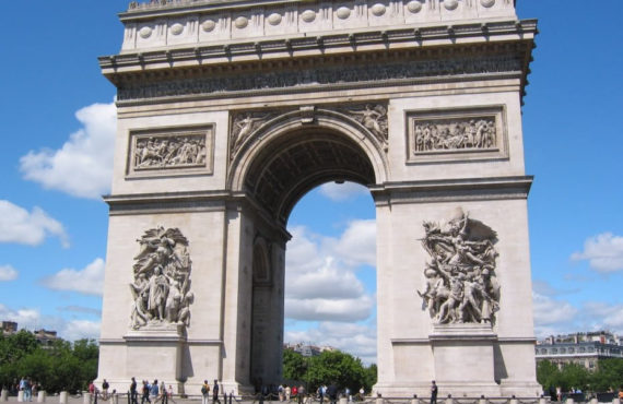 l'arc de triomphe à paris