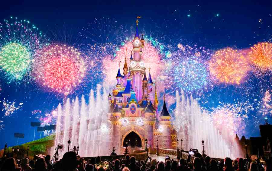 Le grand final de Noël enchanté à Disneyland