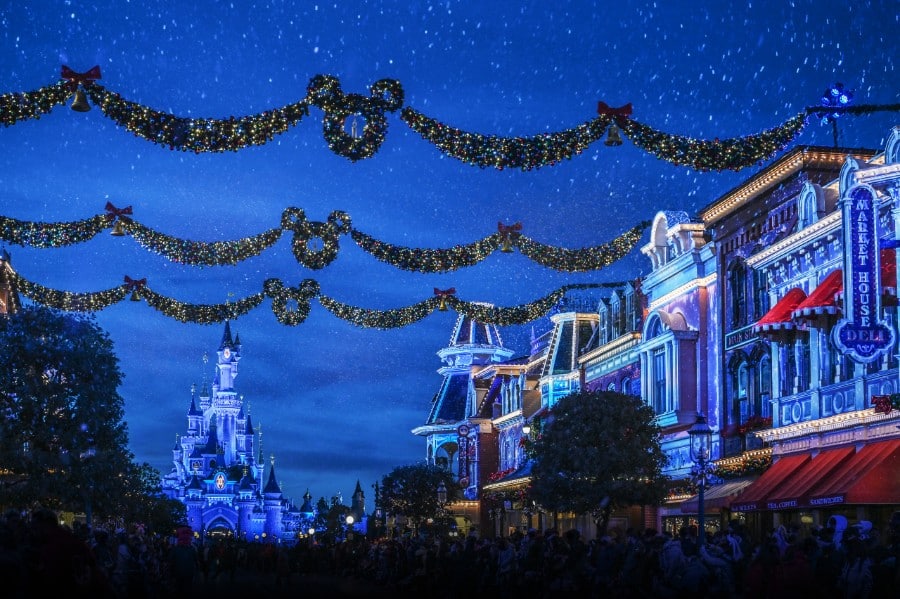 Noël Main street à Disneyland Paris