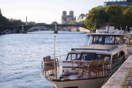 privatization boat on the seine