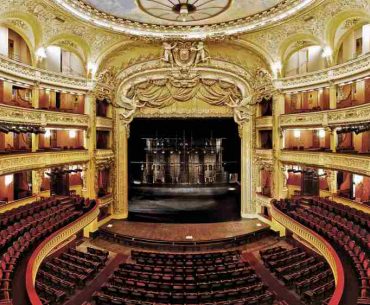 the Opera Comique's Salle Favart