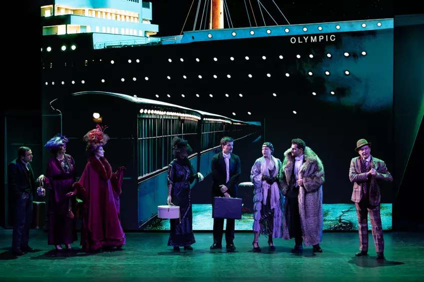 arsène lupin, la pièce de théâtre à voir en famille