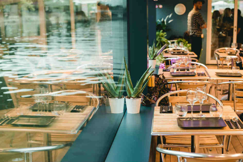 cheap dinner cruise on the Seine