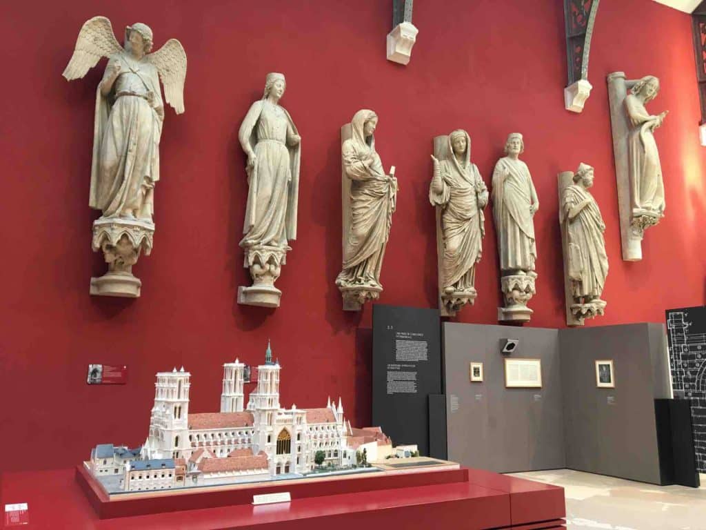 Architecture しょっぱかっ et patrimoine ベルナール トゥリエ 売買 