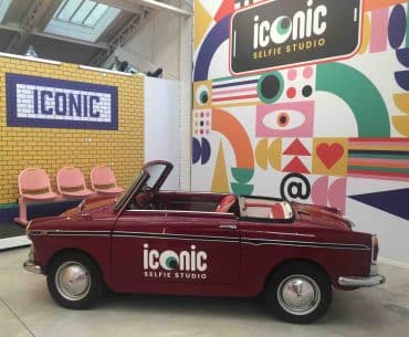 la voiture de Iconic Selfie Studio