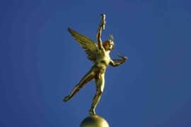 angel of the column July of the place of the bastille