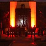 La Porte de l’Enfer dans le jardin de sculptures du musée Rodin © musée Rodin, photo Elise Toïdé