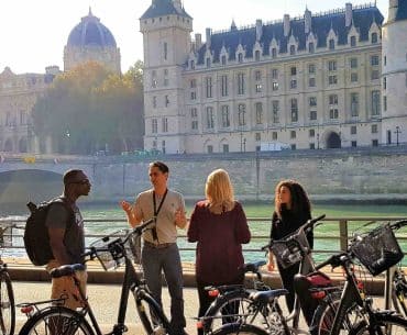bike ride in Paris