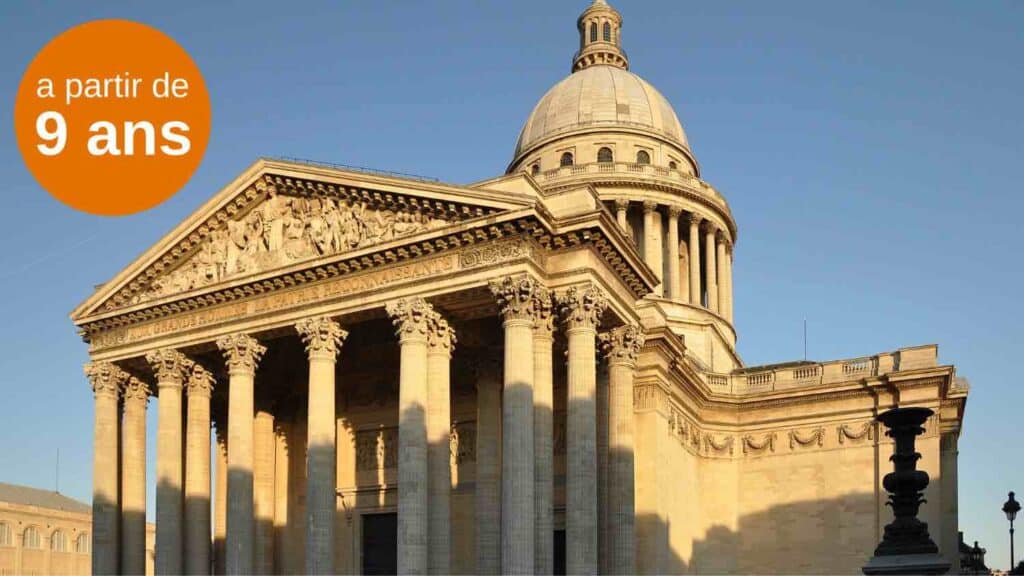 visite en famille au Panthéon