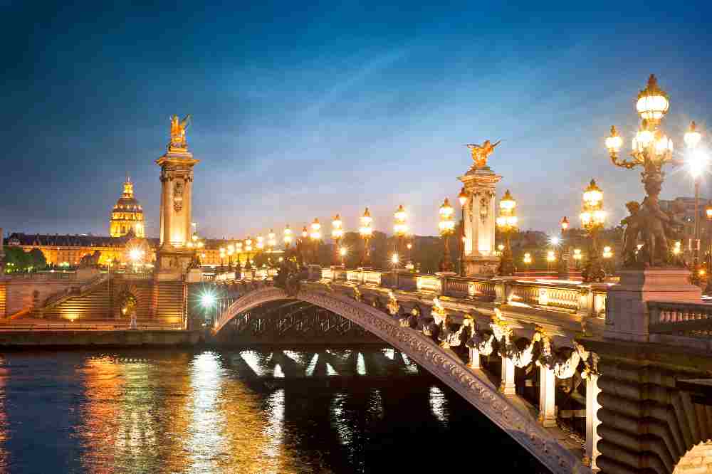 tour de paris en bus la nuit